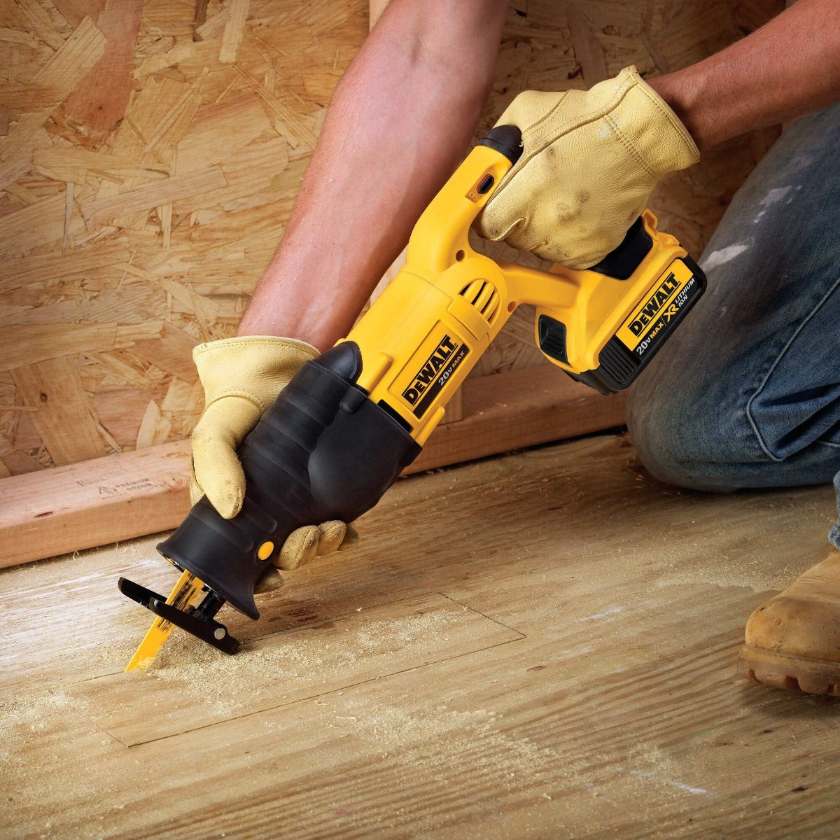 Dewalt DCS380B Cordless Reciprocating Saws Bare Tool