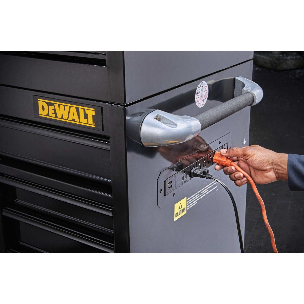 Dewalt DWST24191 900 Series Rolling Tool Cabinet