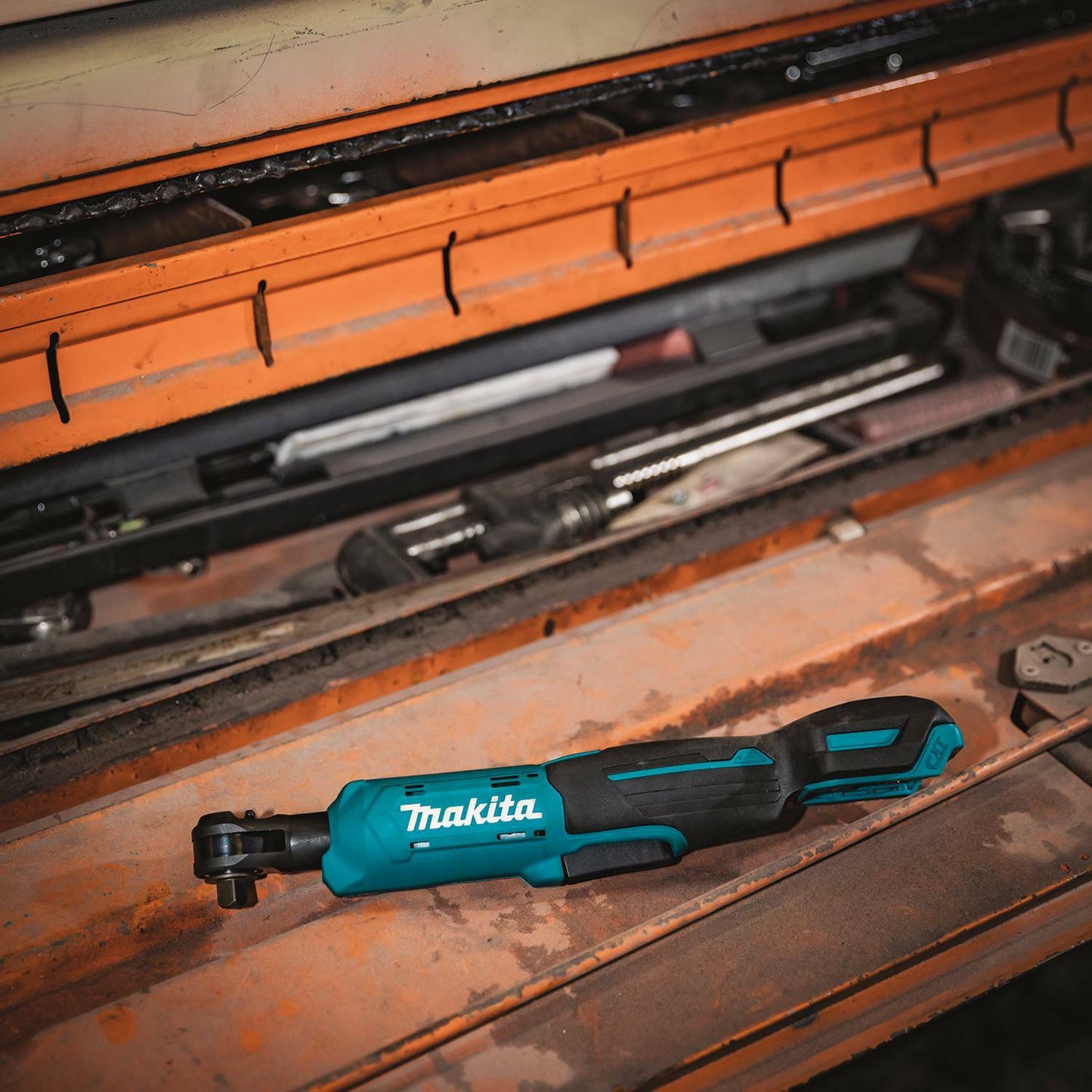 Makita RW01Z 12V max CXT® Lithium‑Ion Cordless 3/8" / 1/4" Sq. Drive Ratchet, Tool Only